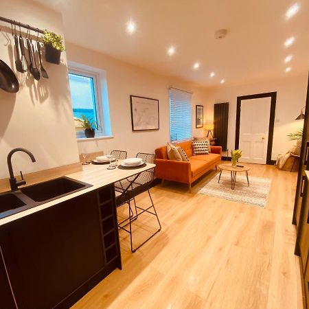 Apartment On The Hoe & Coastal Path With Free Parking Plymouth Eksteriør billede