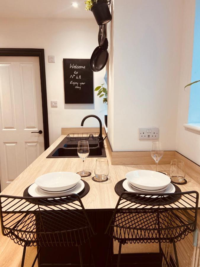 Apartment On The Hoe & Coastal Path With Free Parking Plymouth Eksteriør billede