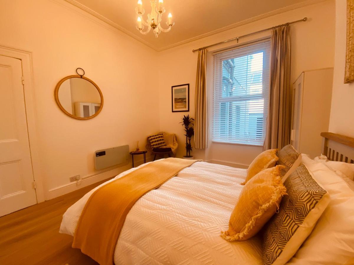Apartment On The Hoe & Coastal Path With Free Parking Plymouth Eksteriør billede